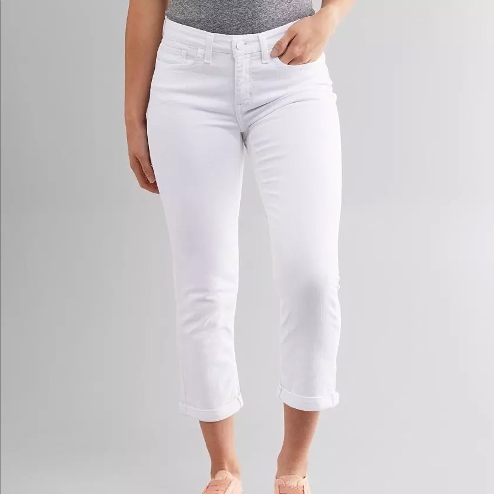 BKE Payton Cuffed Stretch White Cropped Jean size 25